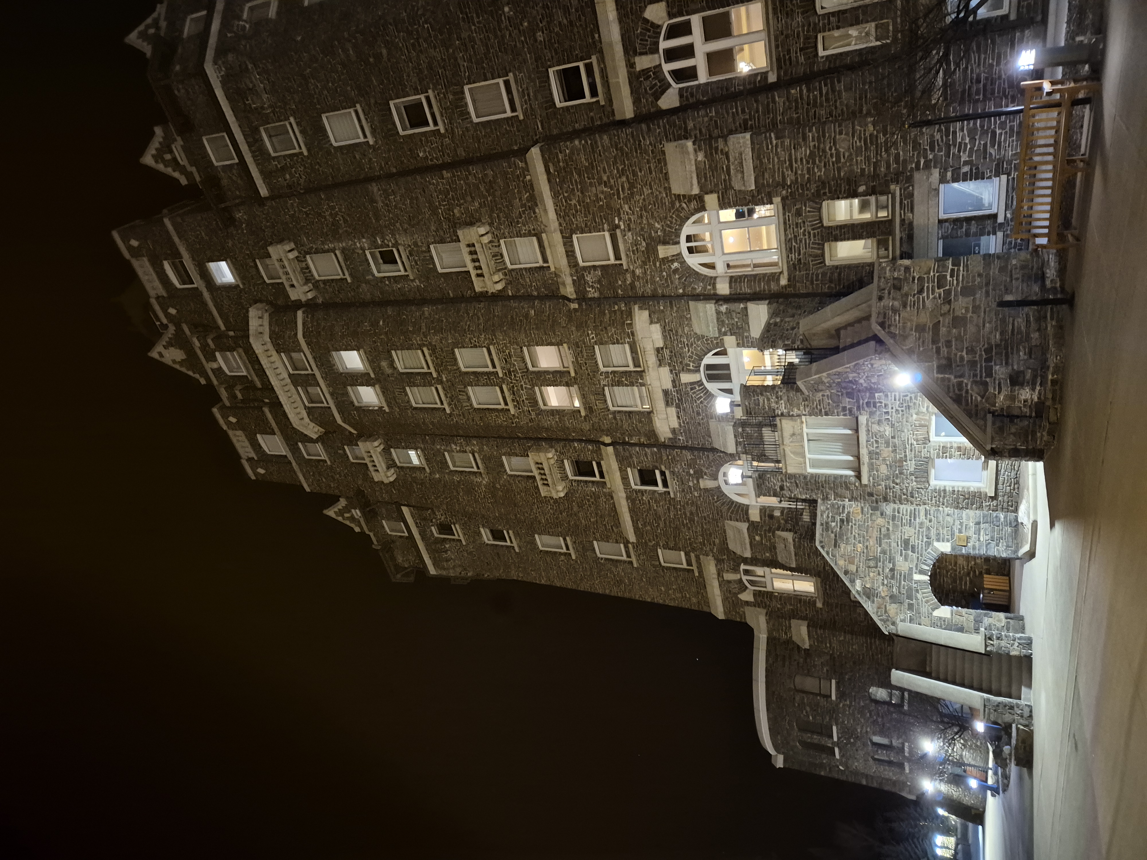 Description of the image